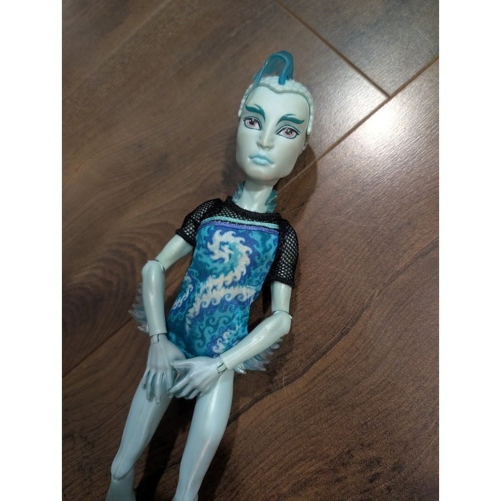 Vintage Monster‎ High Wheel Love Gil Webber Doll with Shirt, Arms and Hands